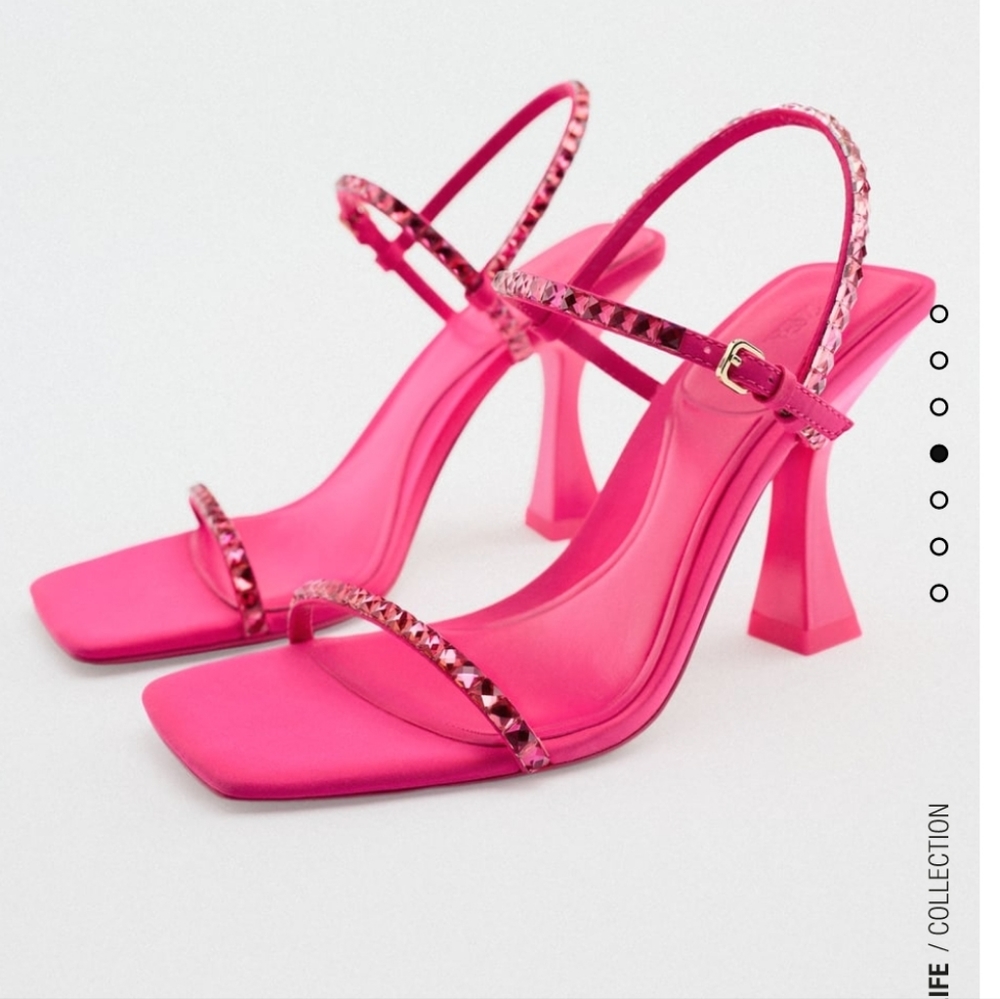 NWT Zara high heels rhinestones sandals 👡